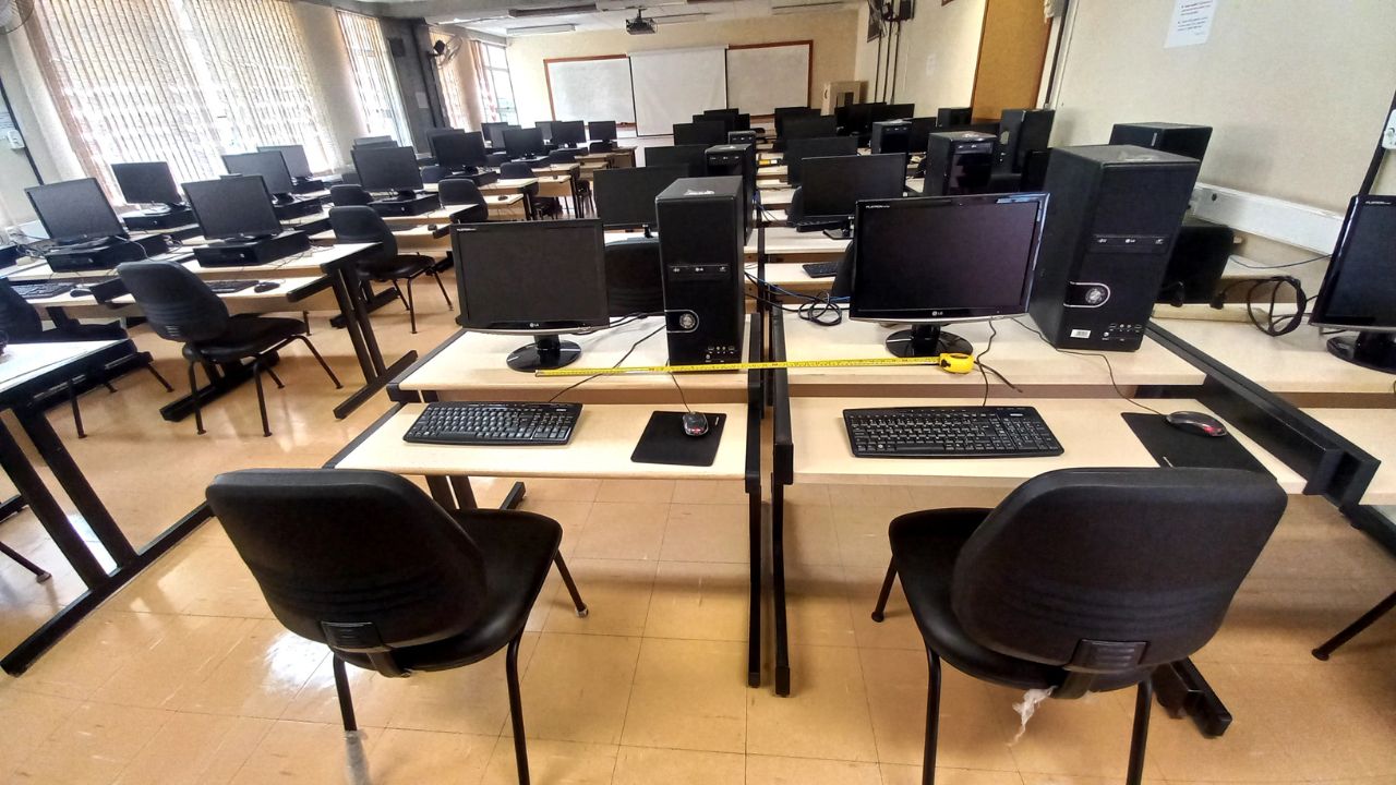 Sala 3038 - Laboratório de informática